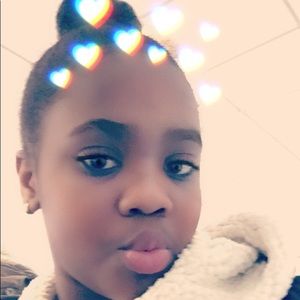 Meet your Posher, Regina